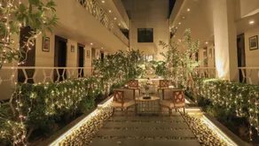 Park Boulevard Hotel - Image 2