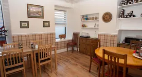 Dunvegan Bed & Breakfast - Image 2