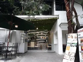 Menteng House - Image 3