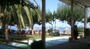 Evoikos beach & resort - Image 4