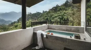 ALAN Forest Stream Vacation Homestay, Mount Emei - Image 2