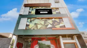 Super Townhouse Faridabad Railway Station Formerly Hotel Royals Paradaise - Image 2