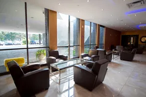 Edward Hotel North York - Image 2