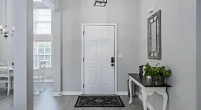Bright Open House Minutes To Downtown Cartersville - Image 2