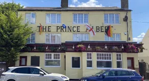 The Prince Albert, Whitton - Image 3