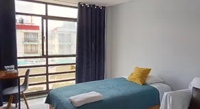 Habitación individual con baño cerca al Parque San José - Image 2