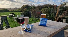 The Jolly Sailor, Orford - Image 4