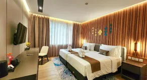 Patra Semarang Hotel & Convention - Image 2