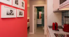 Chic Studios - Image 5