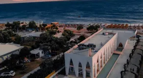 Ulin Boutique Hotel - Image 2