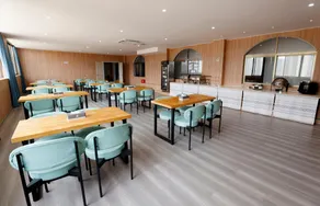 Home Inn - Ruibo Yun Hotel - Longyan Jishu College Wanda Plaza - Image 5