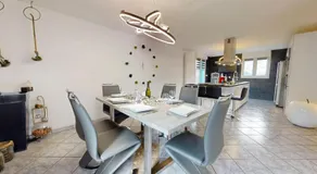 Chez Ludivine - Maison avec Terrasse et Parking - Image 3