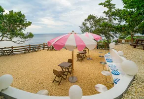 Madeline Paradise Resort - Image 4