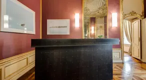 Palazzo Del Carretto-Art Apartments and Guesthouse - Image 4
