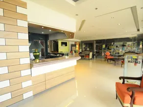 Regency Inn - Image 5