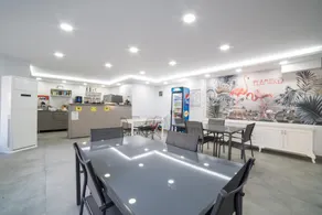 Flamingo Residence - Image 5