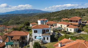 Stone House in Lafkos Pelion - Image 4