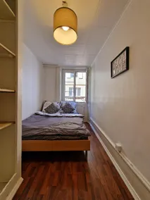 Cozy apartment in the center of Neuchâtel - Image 4