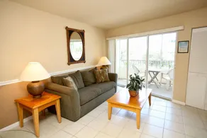 Marco Beach Vacation Suites - Image 2