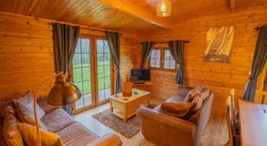 Wall Eden Farm - Luxury Log Cabins and Glamping - Image 3
