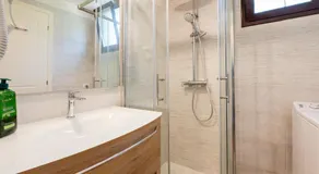 Cefalù Seaside Pool Villa - Image 3