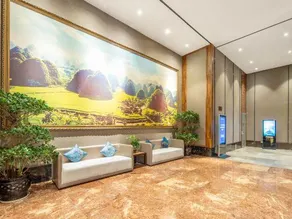 Xingyi Bast Dreamland Hotel - Image 4