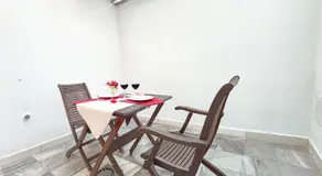 Luminoso, muy amplio, buena zona - Image 3