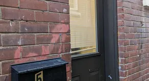 Chic Japanese Vibe Smart Home- Liberty Village 10 min walk to CNE & GO Station - Image 4