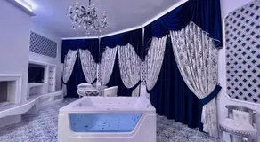 Mirage Rooms - Image 2