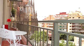 Gaudi Sagrada Familia - Image 4