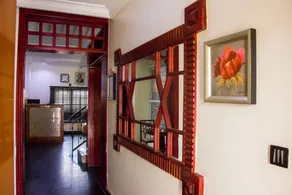 Chelsea Suites Limited Annex - Image 4