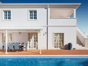 Classicly Constructed Villa in Vabriga with Pool - Image 1