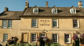 The Horse and Groom - Image 4