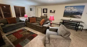 Alaska Tucked Inn - Image 2