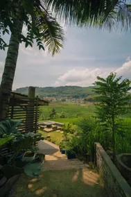 Villa Cetok Syariah - Nuansa Pedesaan - Image 3