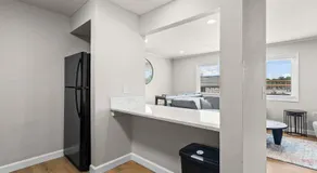 Newly Renovated Unit in Central Spfld #304 - Image 4