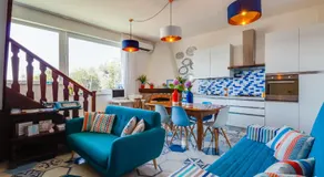 Villa Sorrento Flats - Image 2
