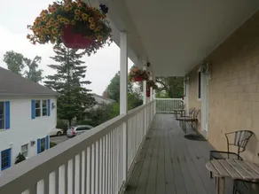 Blue Shutters Inn and Studios - Image 5