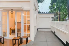 Urbanview Hotel Kangen Bungalow Purwakarta by RedDoorz - Image 5