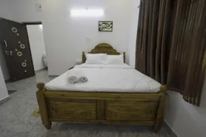 Sai Guest House - Image 2