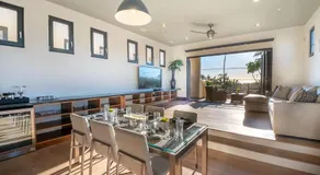 Walk to the Beach Luxury Roof Deck Sunset View - Image 3
