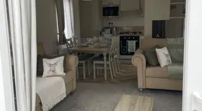 The avenue, Waterside - Image 2