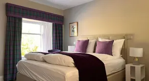 Kilfinan Hotel - Image 2