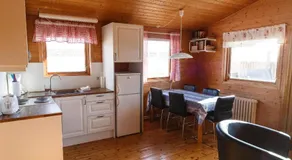 Eldborg Cabins and Guesthouse - Image 4