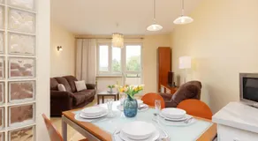 Spacious & Quiet 1 Bedroom Apartment in Pruszków by Noclegi Renters - Image 5