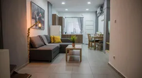 BILLYS HOUSE - Image 2