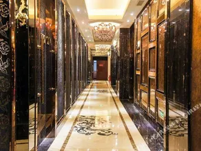 Huayun  Hotel (Heyuan Wanlongcheng Branch) - Image 2