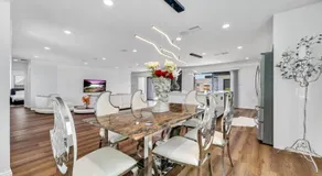 Luxury 2 separated Villa in Huntington Beach - Image 5