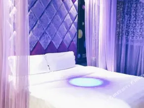 Aiyi Shishang Hotel - Image 4