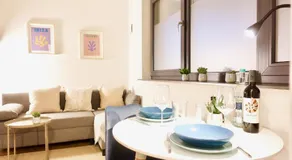 Modernes Studio-Apartment mit privatem Stellplatz für bis zu 4 Personen nähe Mosel & Weinberge und stadtnah - Image 3